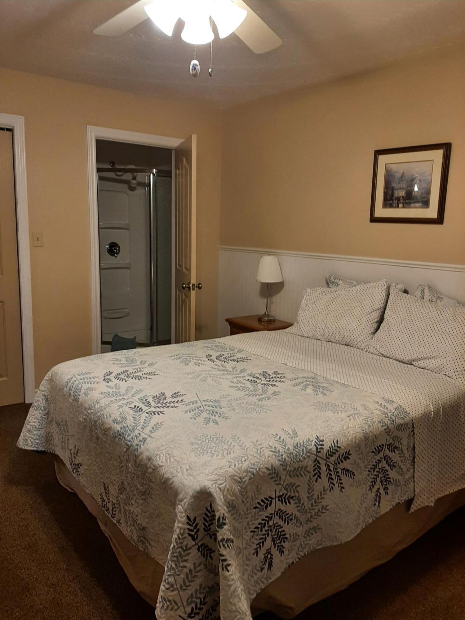 Trillium Bed & Breakfast Niagara Falls Exterior photo